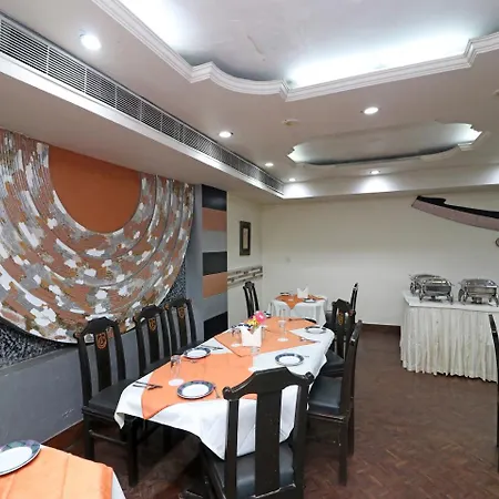 Hotel Landmark Plaza